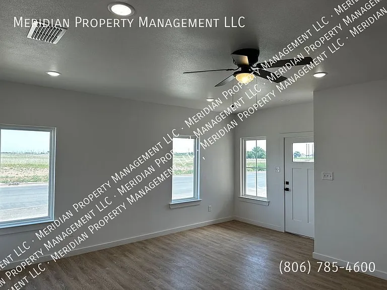 5802 Urbana Pl — Photo 2