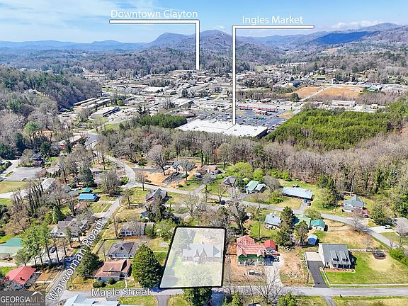 2nd image of 33 Maple St