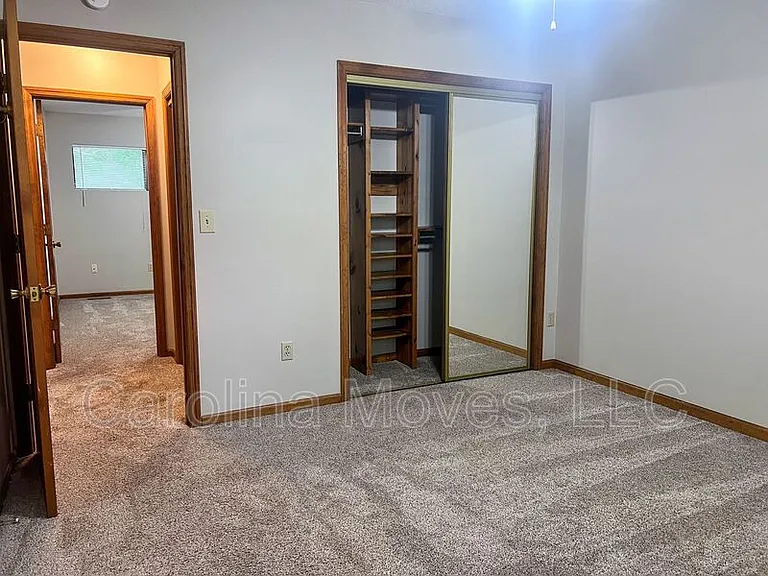 214 Brookside Dr — Photo 18