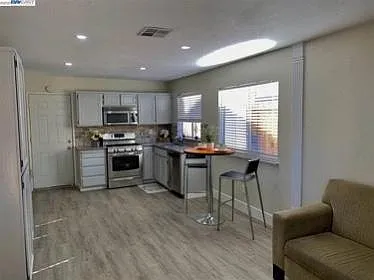 531 Wagtail Dr — Photo 3