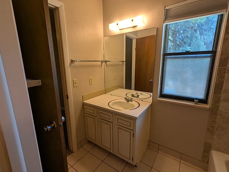 Upstairs Bathroom