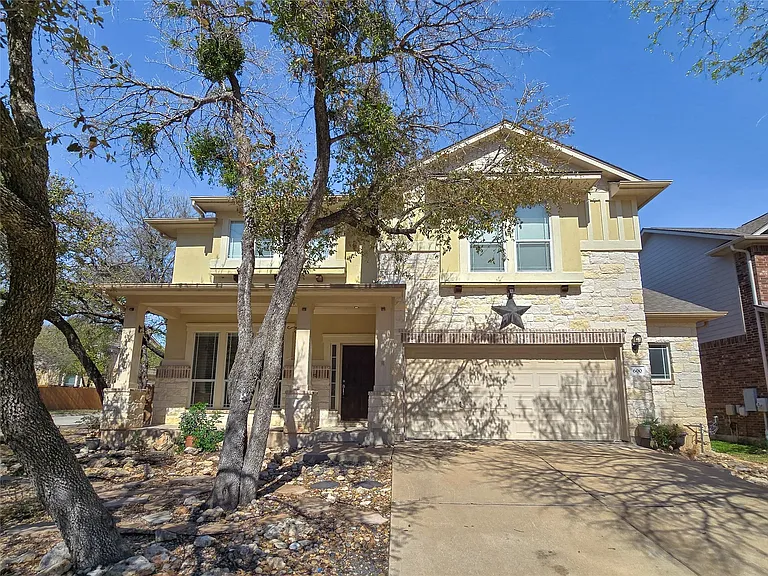 600 S Frontier Ln — Photo 1