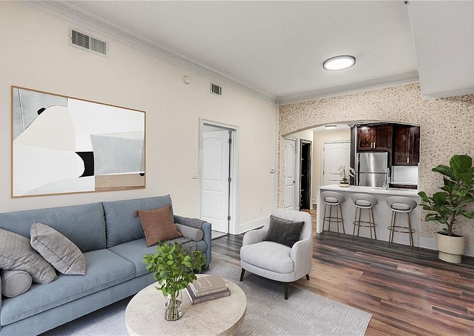 1st image of 2255 Peachtree Rd NE Unit 522