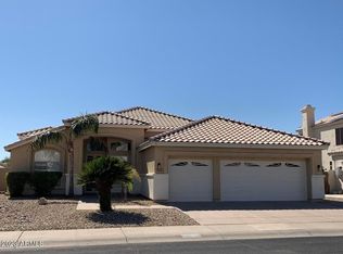 6747 W Crest Ln, Glendale, AZ 85310