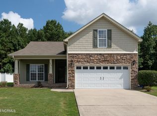 1920 Stone Wood Dr, Winterville, NC 28590