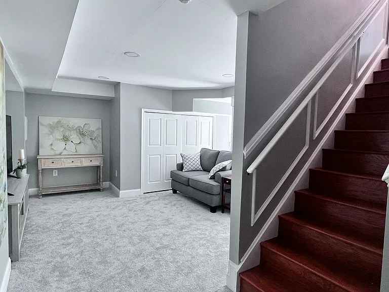 213 Woodcreek Rd — Photo 21