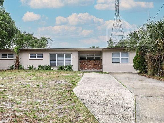 2nd image of 2108 Emeralda Rd