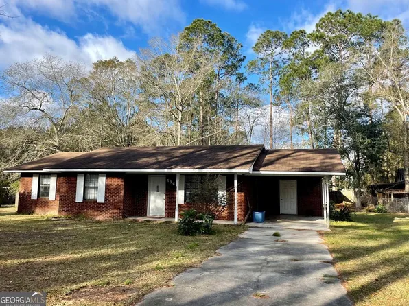 706 Railroad St, Glennville, GA 30427