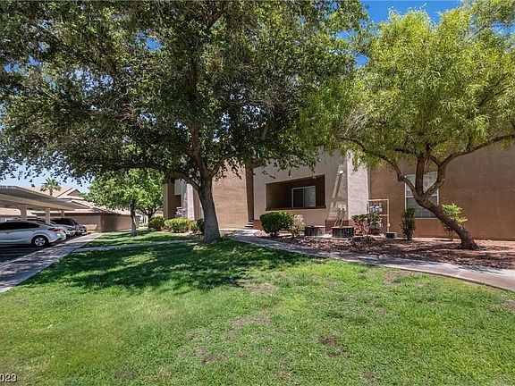 2nd image of 231 W Horizon Ridge Pkwy APT 1224