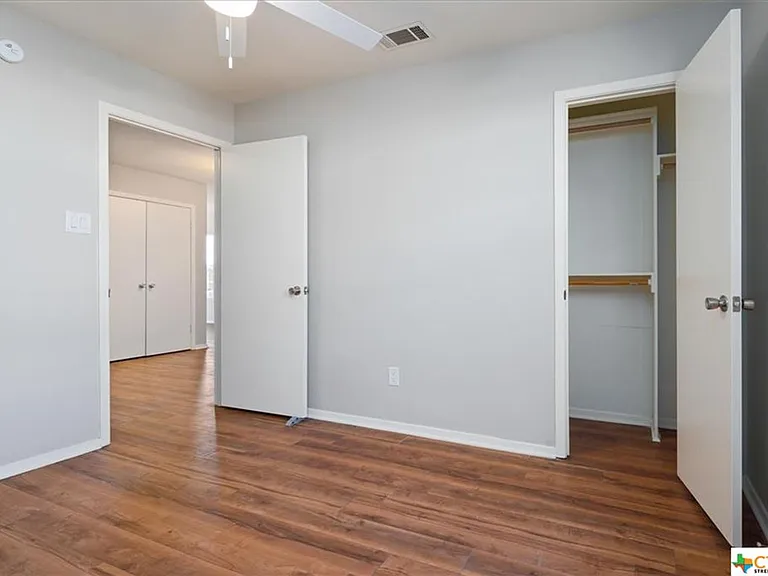 1202 Hillyer St — Photo 11