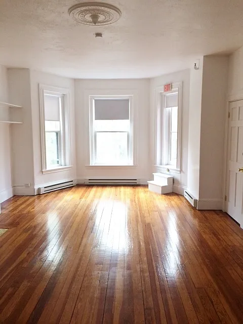 1073 Beacon St #7