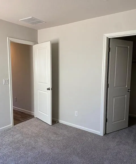 797 S Silvercreek Ln — Photo 5