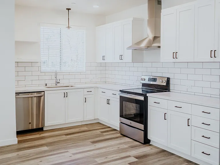 Park West at Stockdale River Ranch — Photo 51