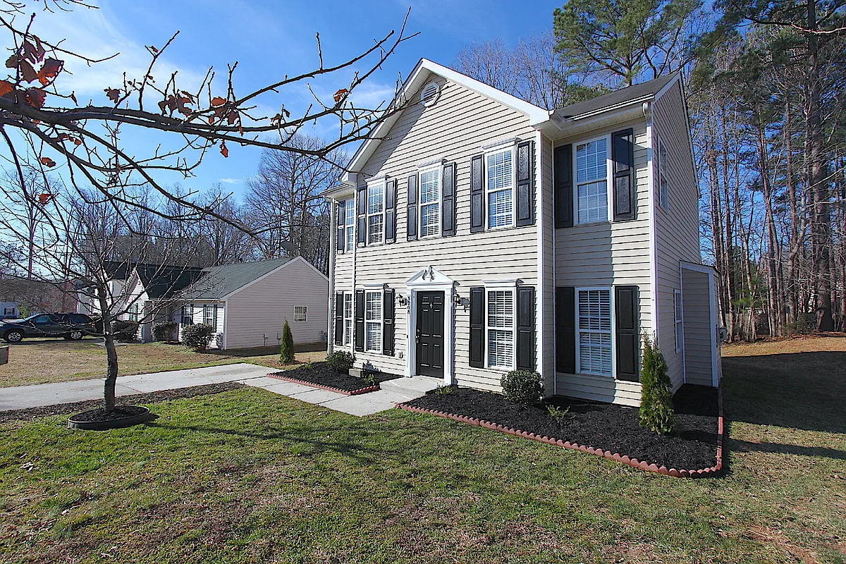Building Photo - 3208 Mango Dr