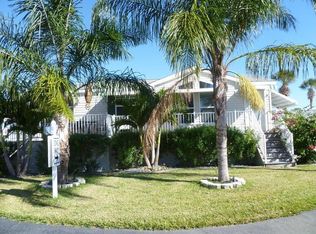 63 Erie Trl, Fort Myers Beach, FL 33931