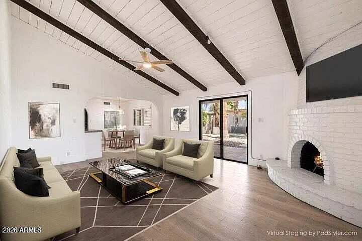 4 bed, 3.0 bath, $3,600 — Photo 2