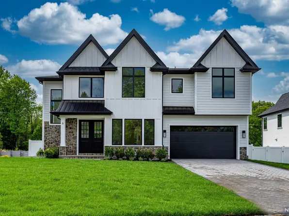 1 Wedgehill Ln, Montvale, NJ 07645