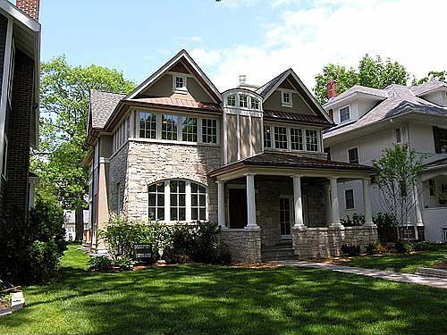 1st image of 924 Elmwood Ave