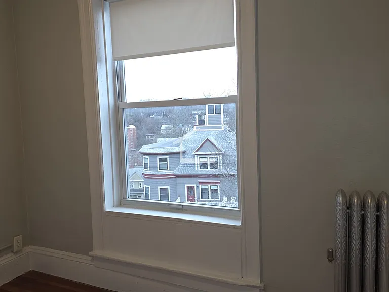 116 Winthrop Rd #5 — Photo 9