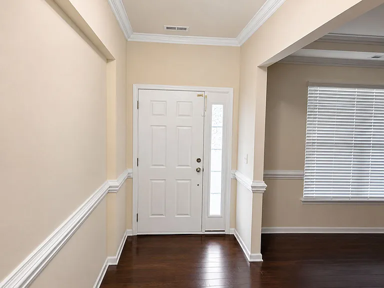 10665 Sky Chase Ave NW — Photo 3
