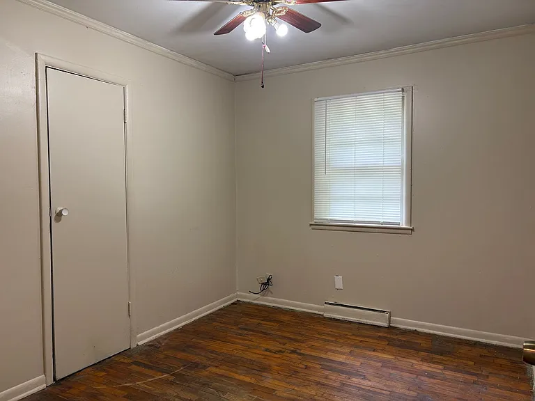 2704 SE Massachusetts Ave — Photo 8