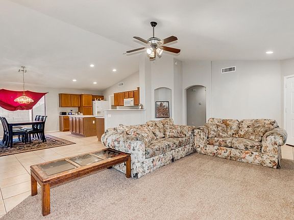 2nd image of 10944 E Catalina Ave