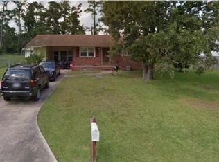 105 Oxford Dr, Jacksonville, NC 28546