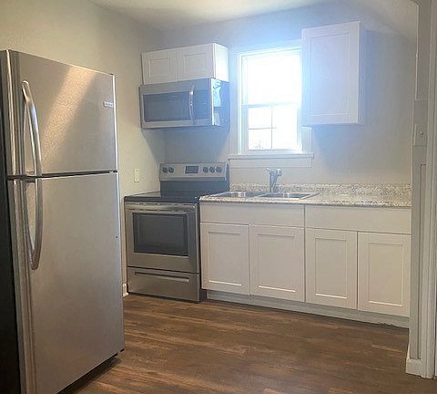 3rd image of 1117 Chickamauga Ave #2