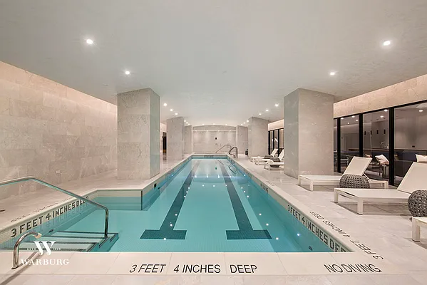 Rented by Warburg | media 36