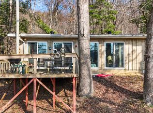1810 Calk Lake Rd, Jeffersonville, KY 40337