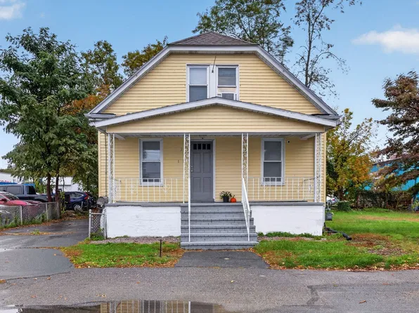 7 Garfield St, Acushnet, MA 02743