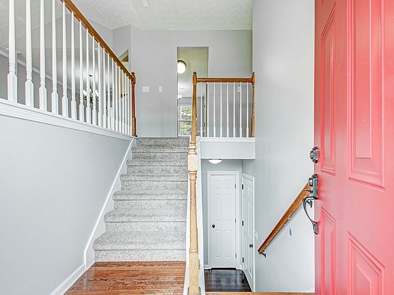 5th image of 230 Courtlyn Way