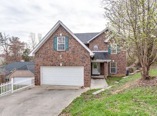 108 Tiffany Pl, Oak Ridge, TN 37830
