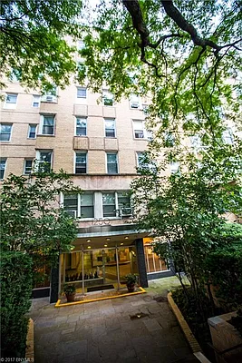 Sold by Remax Edge | media 1