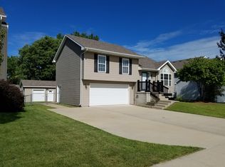 4204 SW Goodwin St, Ankeny, IA 50023