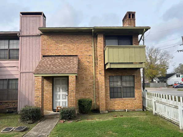4183 Arthur St, Beaumont, TX 77706