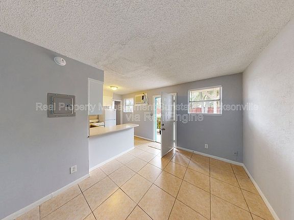 3rd image of 10342 Atlantic Cir APT 1