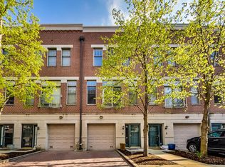 2008 S Calumet Ave UNIT G, Chicago, IL 60616