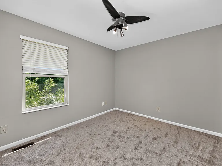 12130 Crestfield Ct — Photo 40