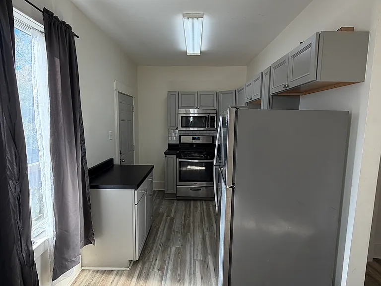 1101 Kavanaugh Blvd #B — Photo 8