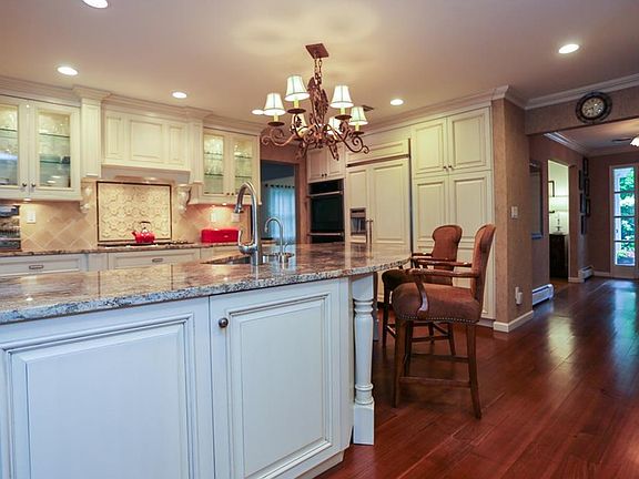 5th image of 1 Windgate Dr