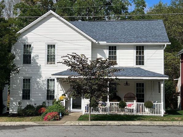 415 Hyde Ave