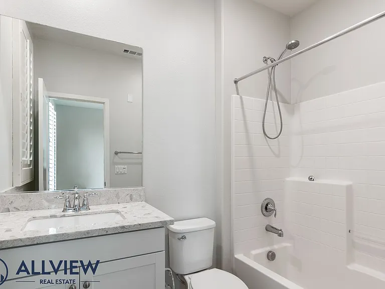 1531 E Lincoln Ave — Photo 26