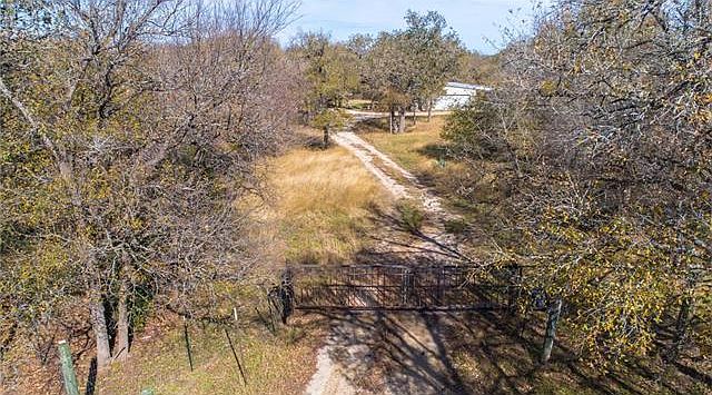 1st image of 615 Mesquite Dr
