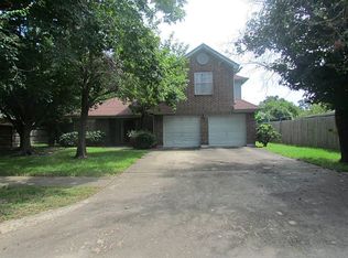 311 Old Spring Ln, Houston, TX 77015