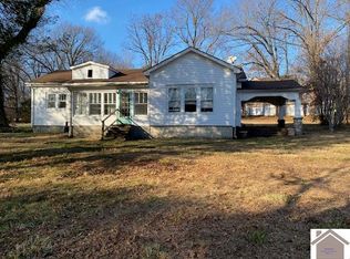 4115 Clinton Rd, Paducah, KY 42001