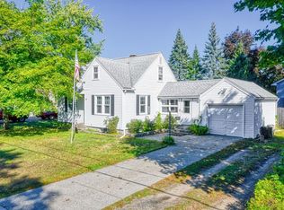 61 Claire St, Chicopee, MA 01020