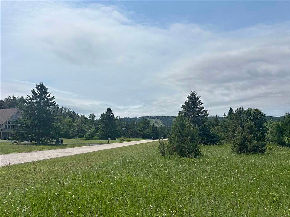 1st image of 110 Pleasant Valley Dr