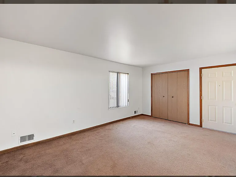 16411 E Ten Mile Rd #4 — Photo 15