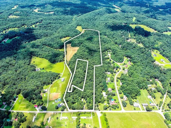 7447 Greer Rd, Goodlettsville, TN 37072